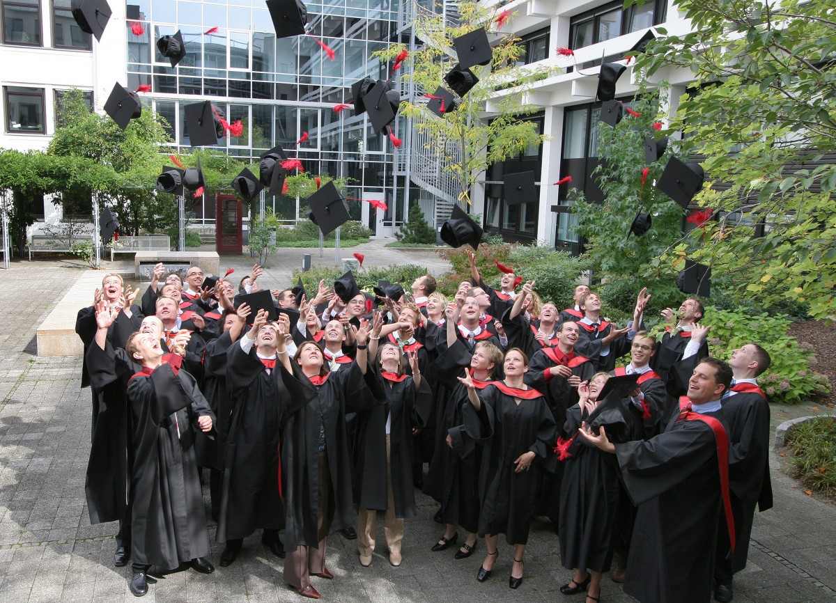 Hochschule Für Finanzwirtschaft & Management