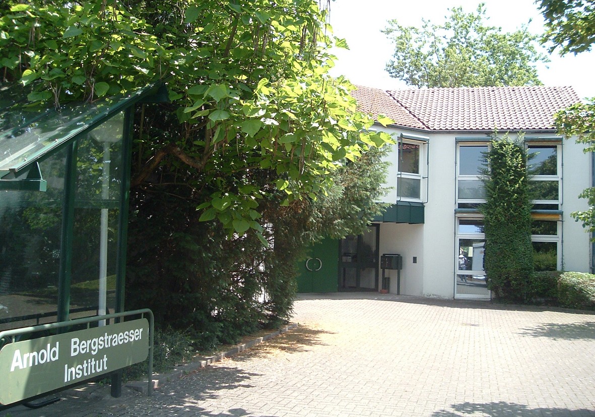 Arnold Bergstraesser Institut Für Kulturwissenschaftliche Forschung
